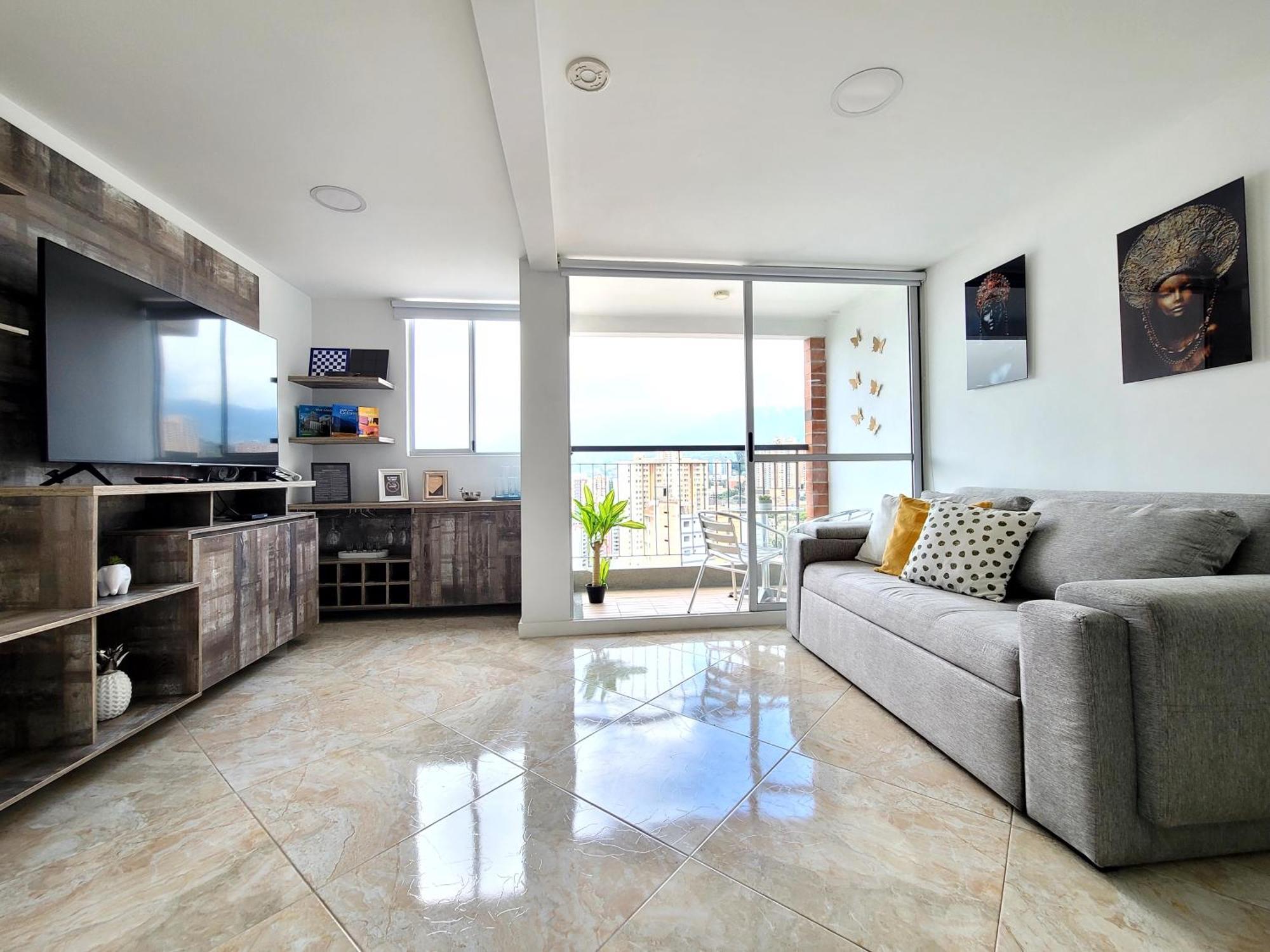 Apartamento Modern High-rise 2/2 With View. Sabaneta