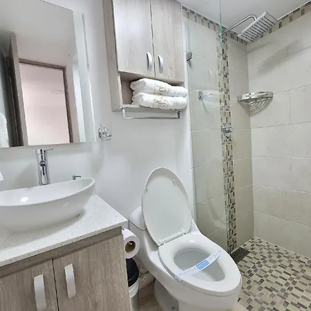 Modern High-Rise 2/2 Apartment With City View. Sabaneta Exterior photo
